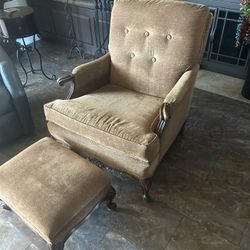  Vintage Chair & Ottoman 