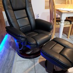 Swivel Recliner with Ottoman  Beautiful  REDUCED! New-Never Used