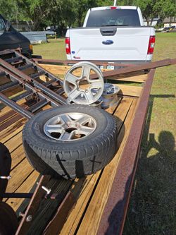  5 Lug  Ford Aluminum Wheels 