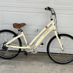 Really Nice Trek Pure 7 Speed Aluminum Frame Hybrid Comfort Cruiser