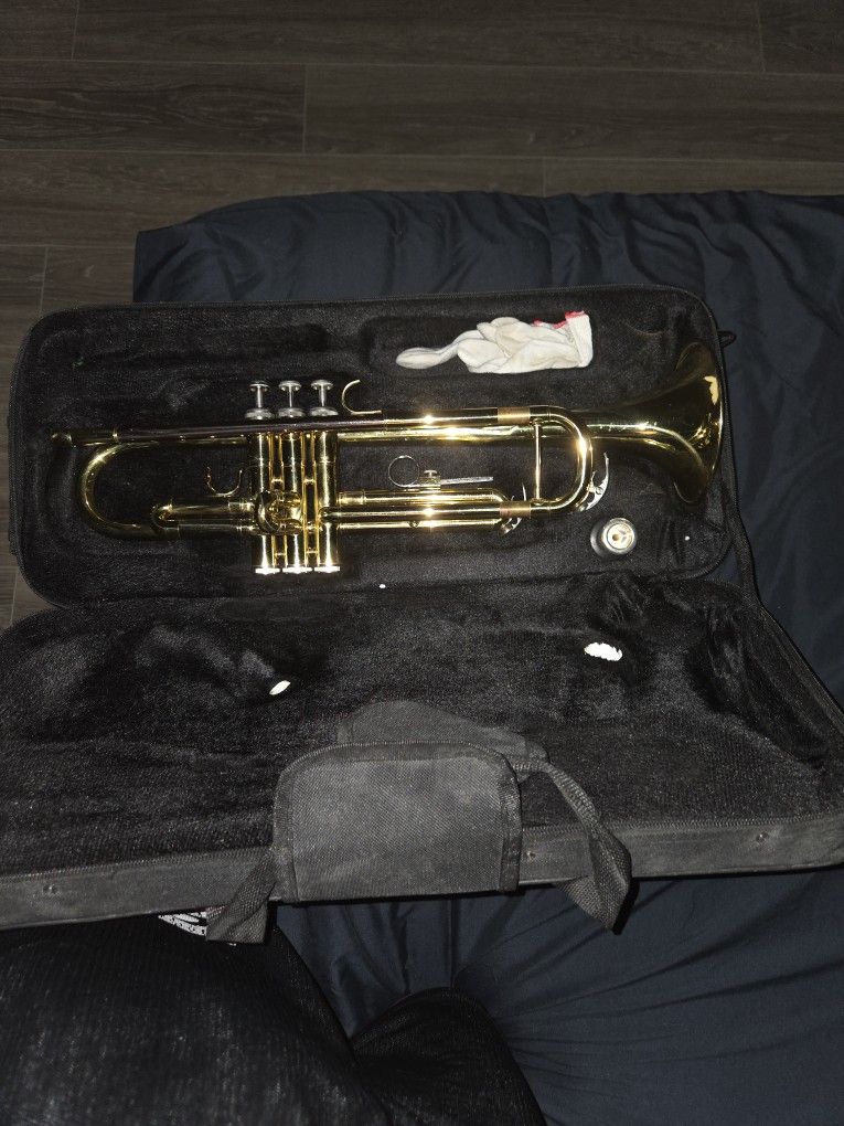 Trumpet Basically Brand New