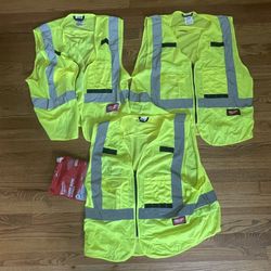 Milwaukee Large/X-Large Yellow Class 2 High Visibility Safety Vest with 10 Pockets