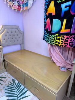 Twin bed with drawers