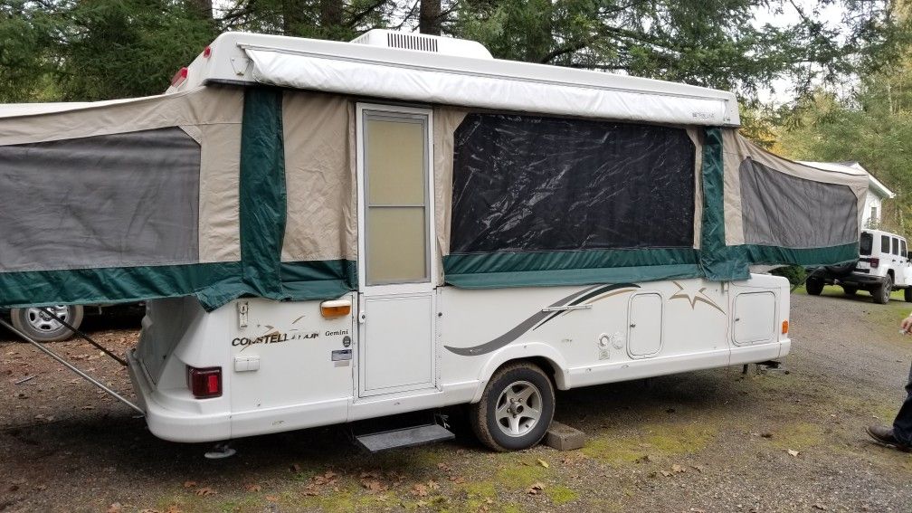 starcraft pop up tent trailer camper for Sale in Vancouver, WA - OfferUp