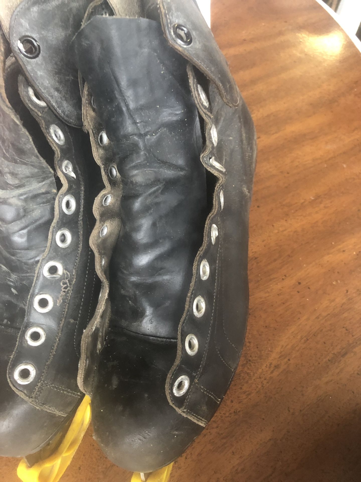 Vintage Ice skates Ankle support leather size 11 1/2