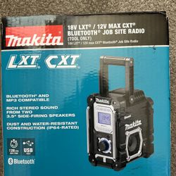 New Makita Job site Raído $125 Tool Only 