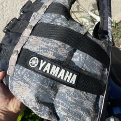 Yamaha Water Sports Veste Size Small  