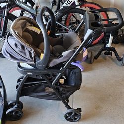 Chicco Keyfit 35 + Caddy Stroller