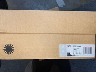 Ugg Rain Boot, Waterproof, Size 7, Black