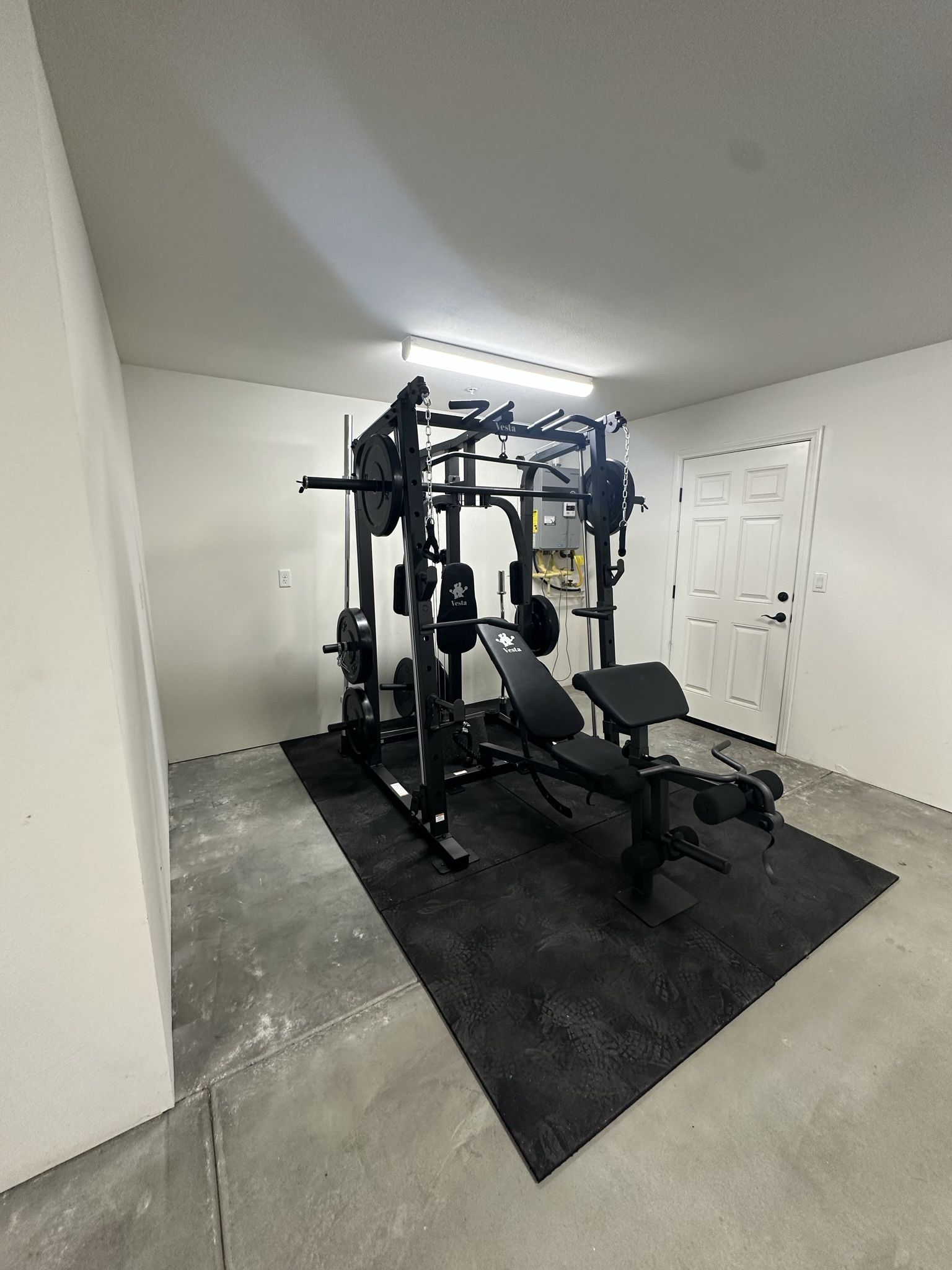 Smith Machine SM1001/FID Adj Bench/Gym Equipment/Fitness/Squat Rack/‼️⭕️WEIGHTS AND OLYMPIC BARBELL SOLD INDIVIDUALLY ⭕️‼️FREE DELIVERY🚚
