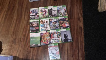 Xbox 360 4gb , más 13 juegos, todo incluido videocam
