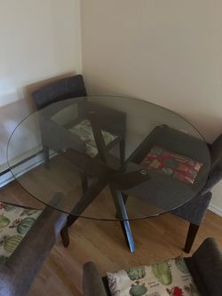 Free Table and 4 chairs