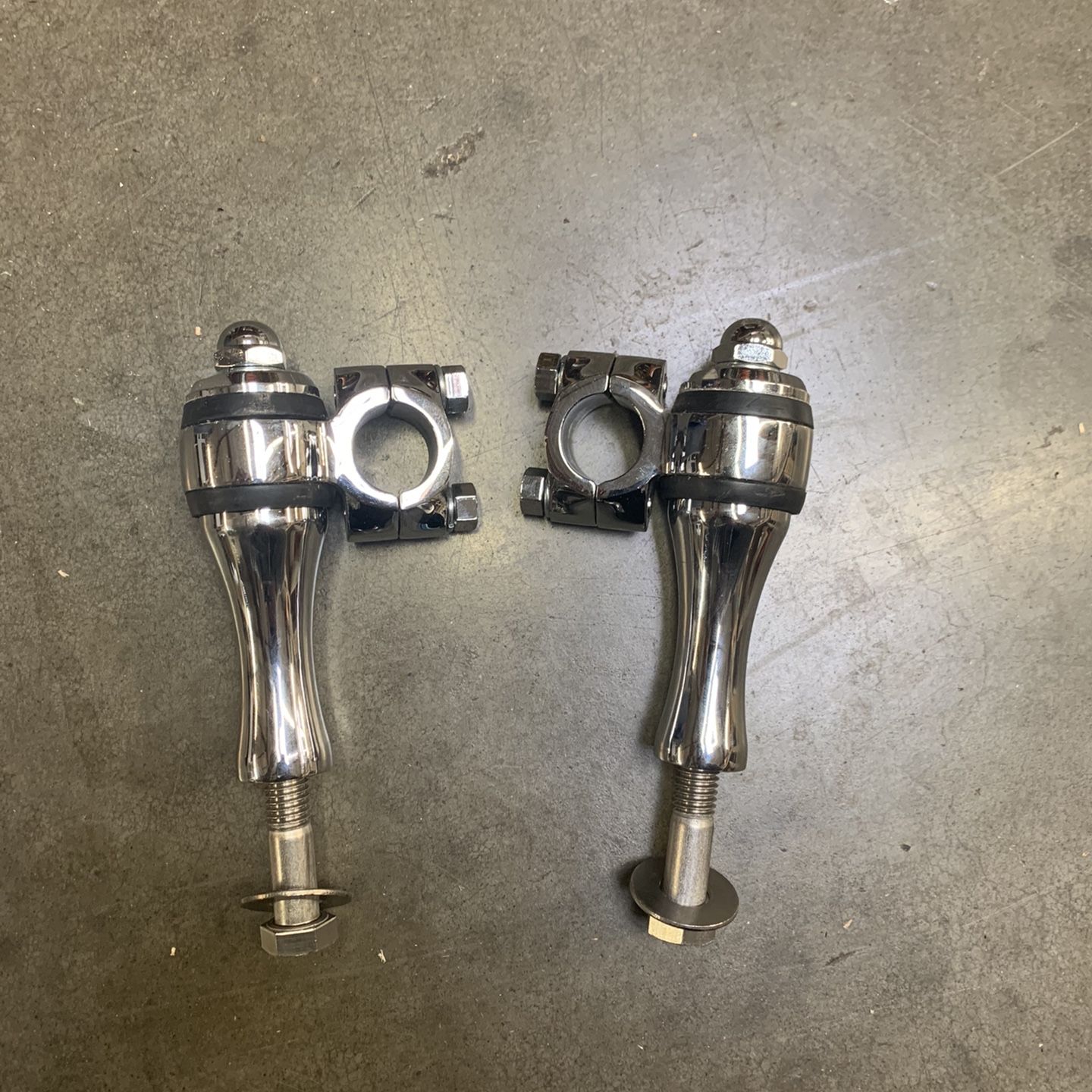 Flanders Style Offset Dog Bone Risers For Harleys for Sale in Seattle ...