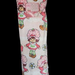 Strawberry Shortcake Queen Blanket 90x90in 