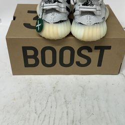 Sneaker Adidas Yeezy Boots 350 Size 12 #44201