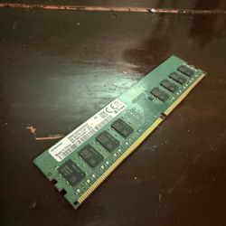 Samsung 4gb DDR4 RAM