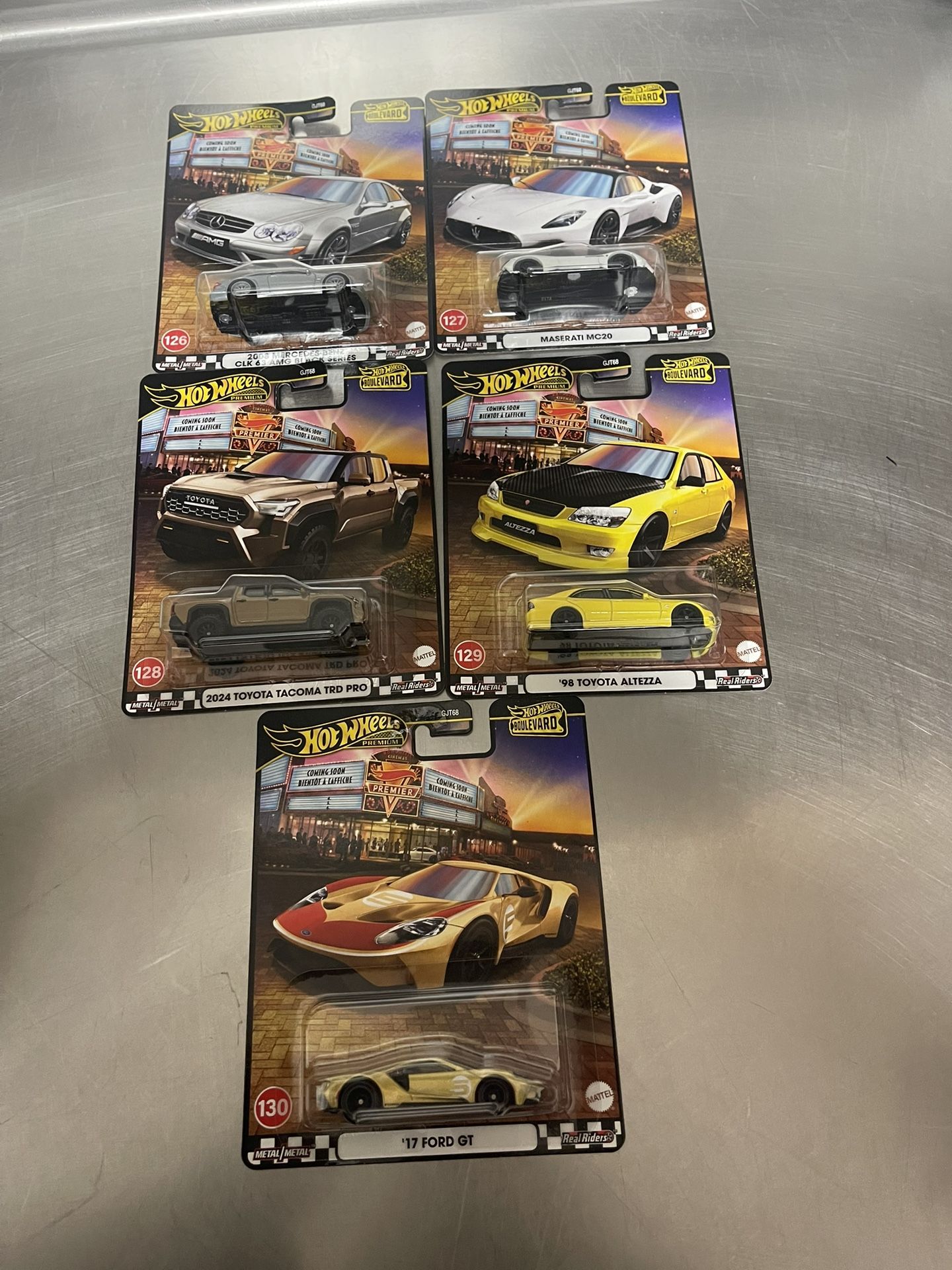 HOT WHEELS