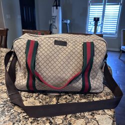 Medium Gucci Duffle Bag  