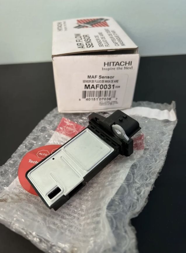Hitachi Mass Air Flow Sensor 2020-2014 Nissan Versa