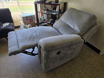 Recliner chair