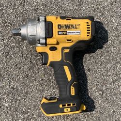 Dewalt 20v 1/2 Mid Range Impact Wrench