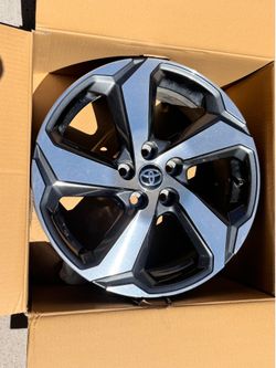 Single (1) Toyota RAV4 Prime SE 18” wheel