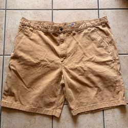 Carhartt shorts size 48