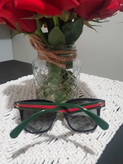 Women's Gucci Sunglasses