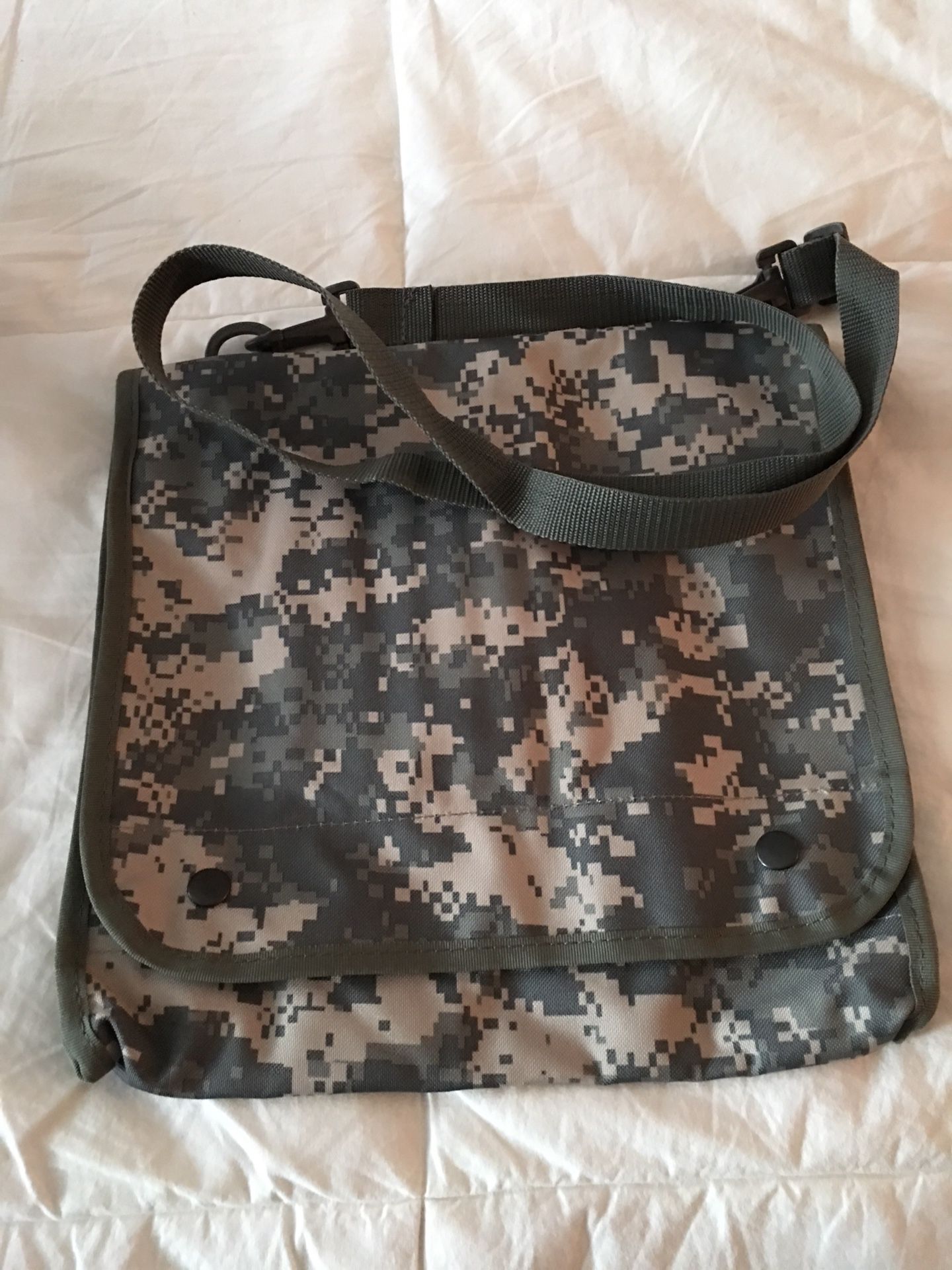 Army satchel. Backpack New