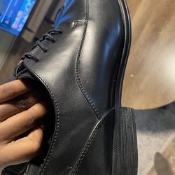 Dress shoes for men