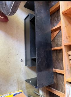 Entertainment center