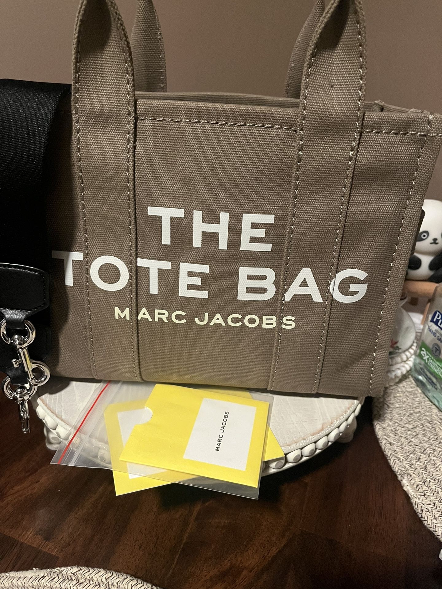 Authentic Marc Jacobs Small Tote 🌸