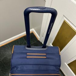 25” Spinner Suitcases-Tommy Hilfiger