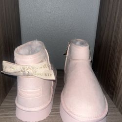 juicy couture boots
