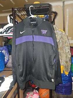 Nike sweater