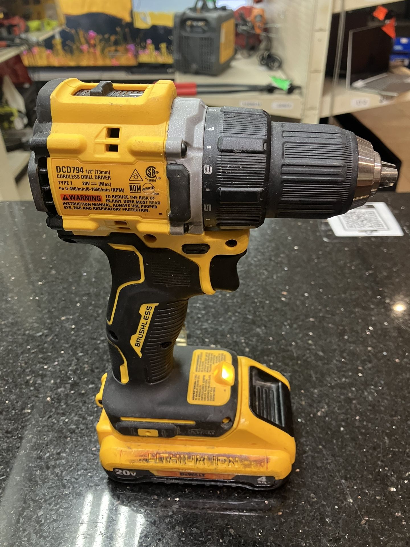 Dewalt Dcd794 W/batt No Charger 109738-1 JAR