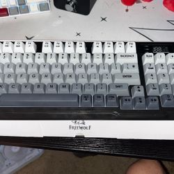 Freewolf Keyboard M96