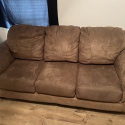 Couch For sale!!