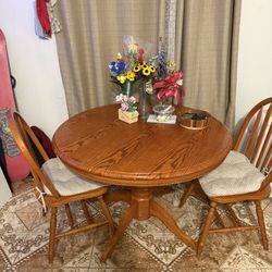40” Round Wood Table 