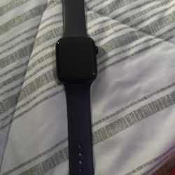 Apple Watch SE 3 44mm