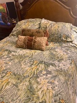 Tommy Bahama Comforter Set