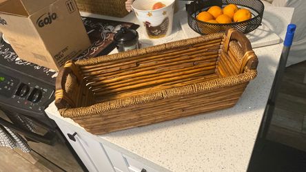 Wicker basket