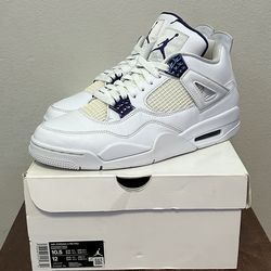 Jordan 4 Metallic Purple Size 10.5