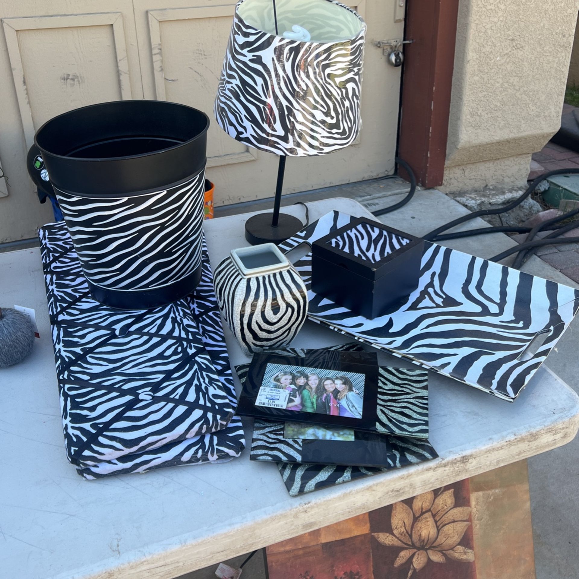 Zebra Decorations