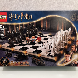 New and Sealed Lego Harry Potter Hogwarts Wizard’s Chess 76392