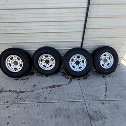 2003 chevy 8lug wheels
