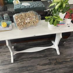 Accent Table 