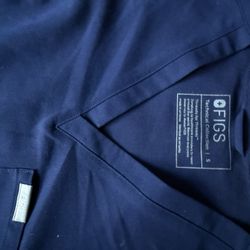 Figs (Slim fit Catarina Scrub Top)