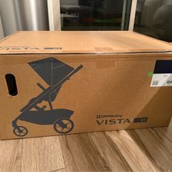 Uppababy vista V3 Brand New In Box