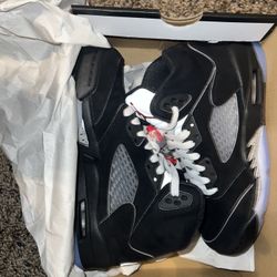 Air Jordan 5 Black Metallic Reimagined Size 5 $225 Obo